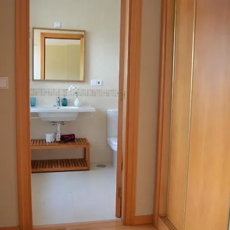 Precioso Adosado En Urbanizacion Con Campo De Golf 度假居