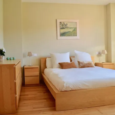 Vakantiehuis Precioso Adosado En Urbanizacion Con Campo De Golf Mino