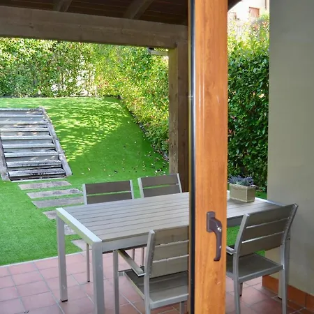 Precioso Adosado En Urbanizacion Con Campo De Golf Vakantiehuis