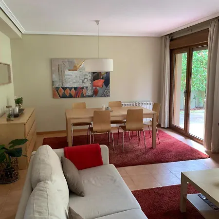 Precioso Adosado En Urbanizacion Con Campo De Golf 度假居 *