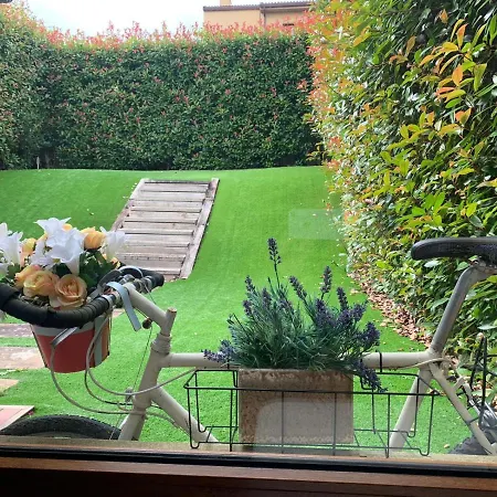 Precioso Adosado En Urbanizacion Con Campo De Golf 米尼奥